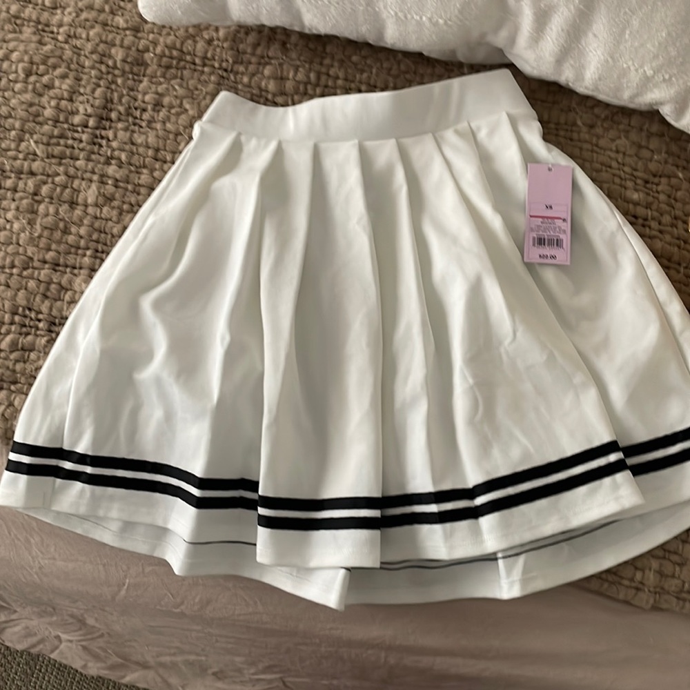 White & Black Mini Skirt